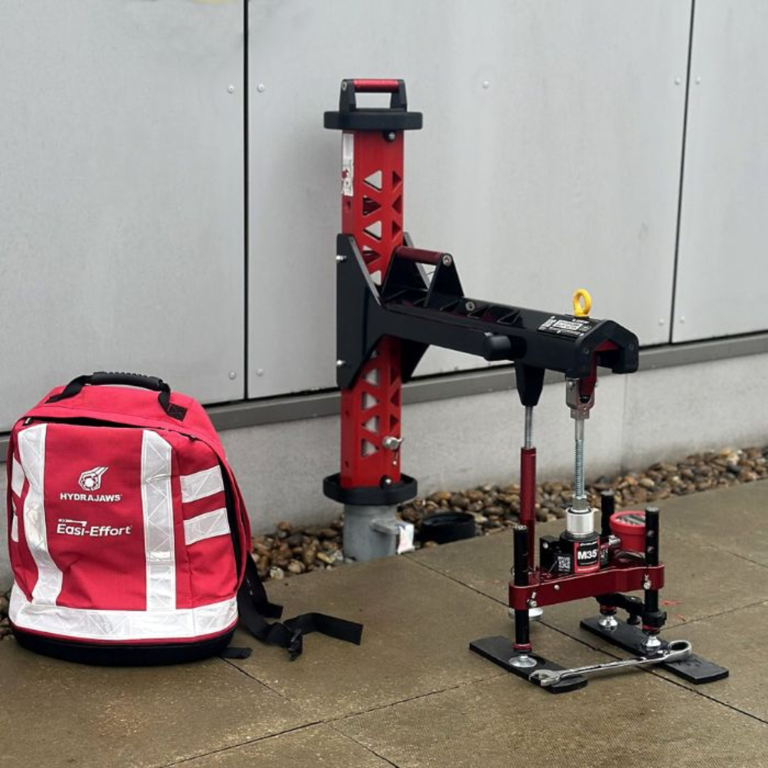 M35+ Reverse Davit Arm Test Rig