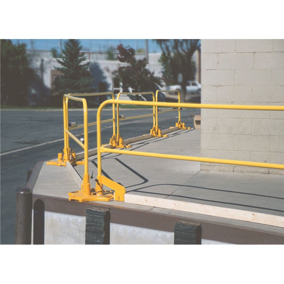 Blue Water-ParaRail – Parapet Roof Safety Guardrail Extension